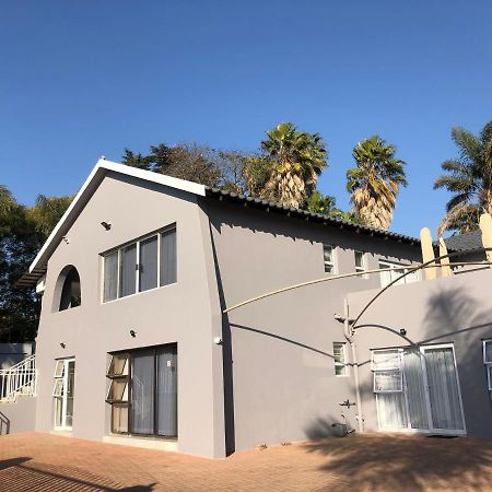 6 On Acacia Joanesburgo Exterior foto