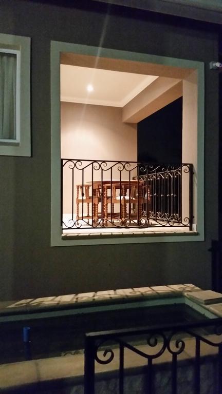 6 On Acacia Joanesburgo Exterior foto