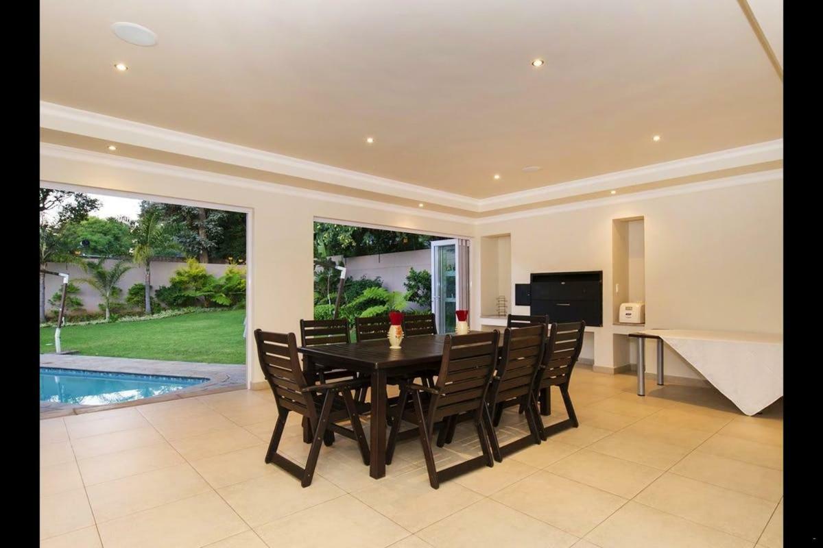 6 On Acacia Joanesburgo Exterior foto