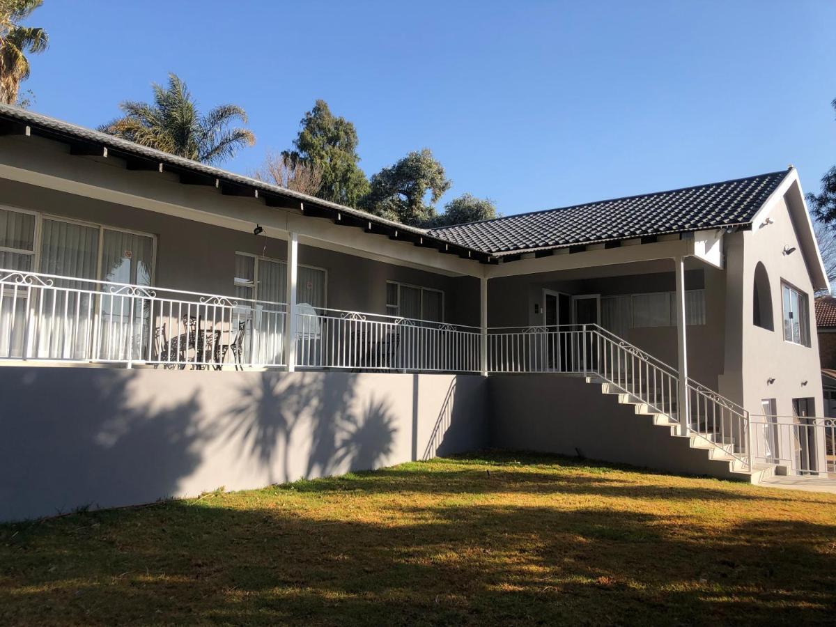 6 On Acacia Joanesburgo Exterior foto